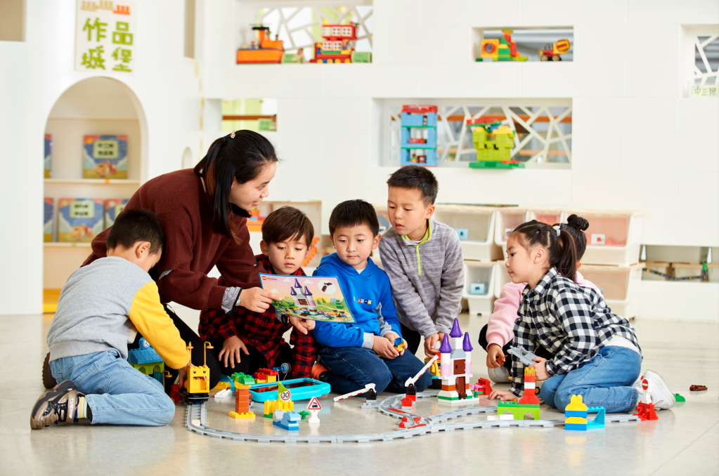 Coding Express by LEGO® Education (2-5 years)